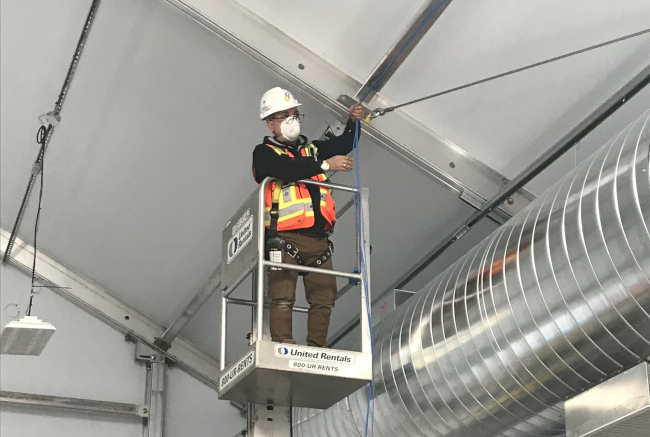 Read about our courageous IBEW electricians who helped meet Joseph Brant Hospital’s (JBH’s) urgent need for expansion due to the pandemic.